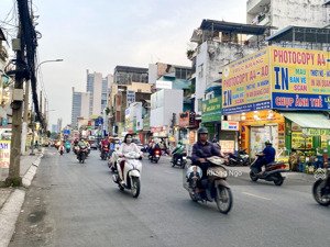 bán nhà quận 3 đường cách mạng tháng tám - tô hiến thành 45m2 -8 tỷ