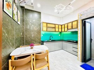 cô chú bán nhà gấp phạm văn đồng, p. hiệp bình chánh, thủ đức, dt 61m2 giá 2 tỷ 65 sổ hồng riêng