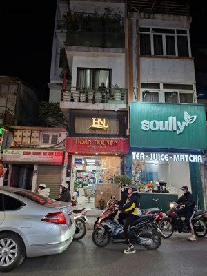 hiếm mặt phố kd đỉnh 15 tỷ trương định dt28m 4t mt2.6m lh trung tâm hai bà trưng