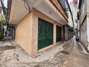 bán nhà bạch đằng diện tích rộng 49.5/50m ngõ ba gác thoáng sáng cách 20m ra phố lớn giá chỉ 10.6tỷ