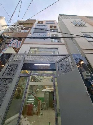 siêu phẩm 5 tầng đón lộc đầu năm. đường 14, lê văn quới. dt: 4,5 x 12m. 5pn dành cho gđ đông tv