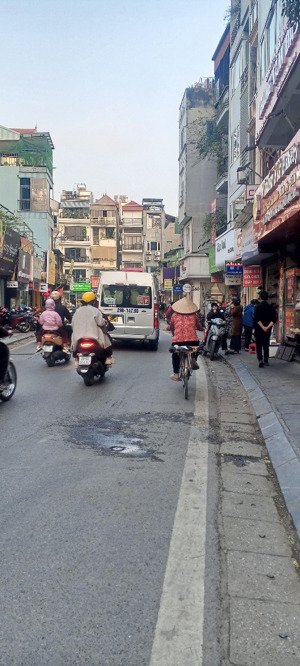 nhà dân xây tạ quang bửu bạch mai