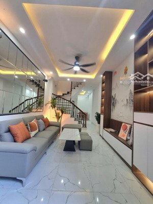 thật 100%! phố minh khai ô tô đỗ cổng, 2 thoáng, ngõ thông, kd, không qh, dân xây 37m2 * 5t, mt4,5m