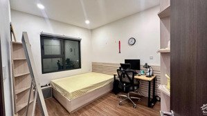 cần bán gấp căn hộ the zen 2pn+1 full nội thất đẹp