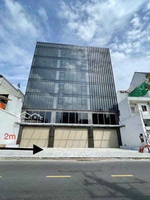 bán nhà mặt tiền đông du - dt: 5.3 x 25m - 5 lầu - hđt: 190 triệu/tháng - giá bán: 70 tỷ tl