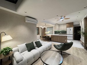 bán căn hộ sân vườn hưng vượng 2 phú mỹ hưng, quận 7 3pn 2vs