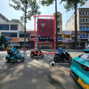 khan hiếm, giá rẻ, chủ cần bán nhà mặt tiền đường trần hưng đạo p5 quận 5. dt: 8x20,93m giá 83 tỷ