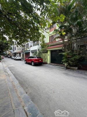 khu phân lô tái định cư hồ đắp nếp -phố tư đình - ngay chợ hoa cổ linh -140m2 -mặt tiền 7m - 5 tầng