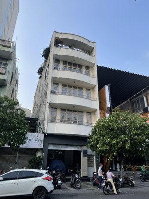 khan hiếm - cc bán nhà mặt tiền trương định, q3 - dt 4,2 x 18 - 4 tầng - hđt: 80tr/th - giá 37 tỷ