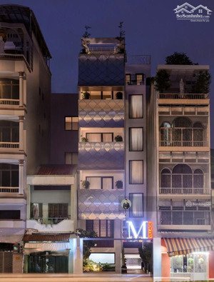 bán tòa chdv mặt tiền võ văn kiệt, quận 1 - dt:7,5x50m - hầm 6 tầng - hđt:500trđ - giá 139 tỷ