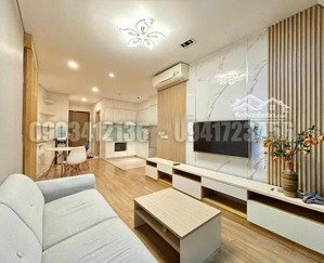 chính chủ cho thuê chung cư mipec long biên 70m2 giá 2 ngủ 2vs full đồ giá 14 triệu: lh 