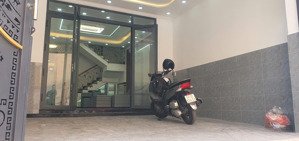 bán nhà đẹp ngỡ ngàng, ngang khủng 5m phường thới an, q12, nhỉnh 6 tỷ