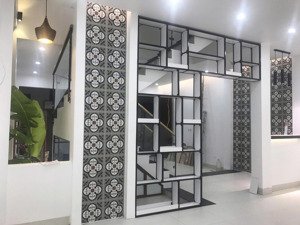 tôn đức thắng mặt ngõ ô tô kinh doanh 63m mt 6m trung tâm đống đa 25 tỷ