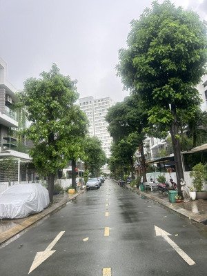 nhà 3 tầng compound cát lái gần phố đông village 83m giá 10,29 tỷ thiện nhà đất q2