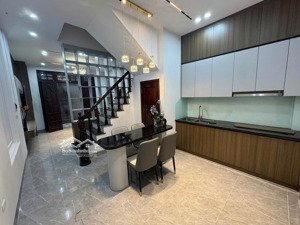 nhà kim giang 34m 4 tầng cách 1 nhà ra ô tô hạ tầng lên nhanh ở thuê đều đỉnh