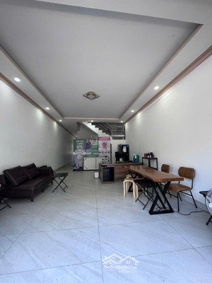 bán căn nhà khu h20 vị trí trung tâm bà rịa, gần trường mầm non họa mi, cách nguyễn văn trỗi 30m