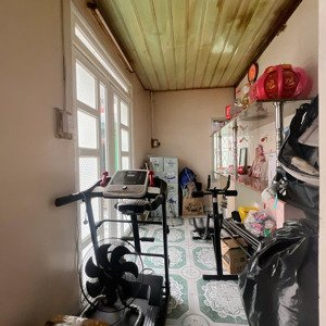 q4 hàng hiếm ngang 10m gần mt vĩnh khánh 80m2 2tầng kdc dân trí cao không quy hoạch chỉ 7.399 đ