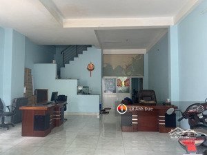 trung tâm quận 2- nhà mặt tiền đồng văn cống, thạnh mỹ lợi - quận 2 - 120 m2(6mx20m) - kinh doanh