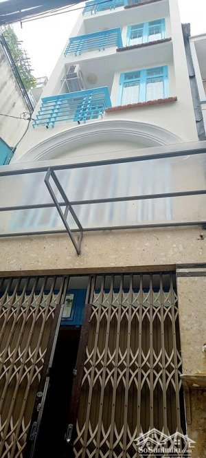 nhà đẹp khu 20thước sát vĩnh khánh 5tầng btct hoàn công đủ không quy hoạch chỉ 4.999 đ