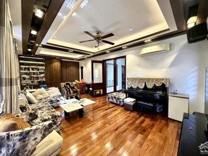 chính chủ bán nhà mặt phố tư đình, long biên - 5 tầng, 125m² - mặt tiền rộng - nhỉnh 32 tỷ