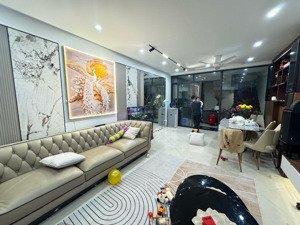 bán nhà 6 tầng dương quảng hàm - 10m ra phố - ô tô vào nhà