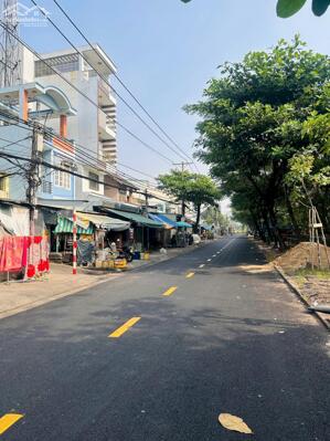 Bán Đất Tặng Nhà Nát Mặt Tiền Lưu Hữu Phước 100m2 (4.2x24m) Nhỉnh 6 Tỷ