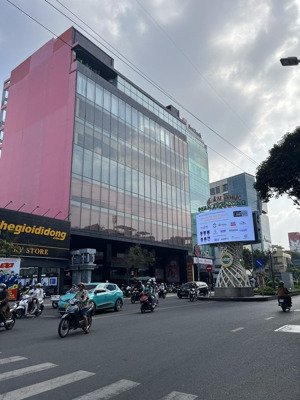 nhà xinh lung linh vào đón tết ngay phan xích long, 50m2, 5 tầng, 4pn full nội thất đẹp