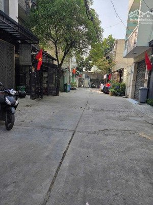 gần mt hương lộ 2 (4x24m) 7pn - hẻm xe tải tránh - nhà 5 tầng có thang máy - giá 9.7 tỷ