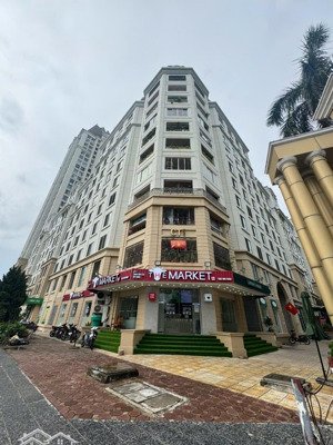 cho thuê nhà mặt phố chùa láng làm hàng ăn đoạn vincom - 60m2 x 4tầng, mặt tiền 5m, giá 50tr