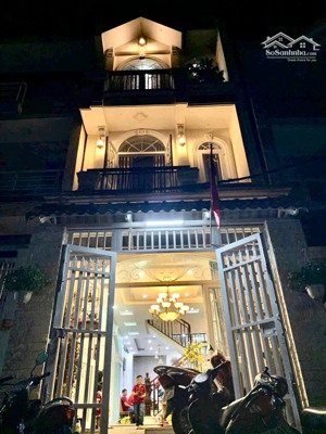 bán nhà hẻm xe hơi giá ngon, huỳnh tấn phát q7, 3 tầng, 7tỷ9 tl