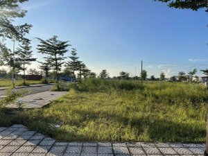 bán lô góc 2 mặt tiền khu đấu giá tráng việt