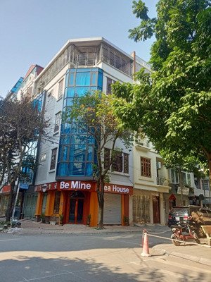 bán nhà, phân lô phạm tuấn tài, cầu giấy 72m2, oto tránh, thang máy, 26 tỷ , 2 thoáng, siêu hiếm.