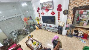 bán nhà nhà dân xây kcbt, 2 mặt ngõ trước sau - ngõ thông - ba gác chạy - 20m ra ô tô tránh nhau.