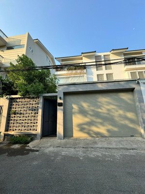 ngộp bank sâu giảm 7 tỷ! biệt thự compound trần não kết cấu 3 tầng + sân vườn 196m2 (9 x 23m) 46 tỷ