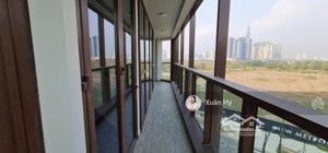 hàng hiếm: bán căn góc the galleria (metropole) 3pn - 139m2 - 2 mặt thoáng - view panorama