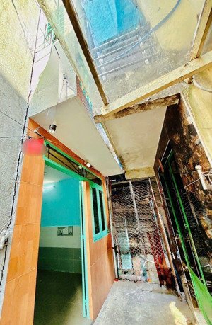 nhà nhỏ xinh xinh- sổ hồng riêng - hoàn công đầy đủ