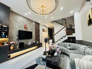 bán nhà 3 tầng full nội thất cao cấp đường núi thành vị trí đỉnh cao trung tâm quận hải chau