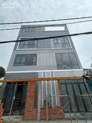 NHÀ BÁN 4 LẦU SÁT MẶT TIỀN - ÔTÔ NGỦ NHÀ 
LÃ XUÂN OAI - TĂNG NHƠN PHÚ A - Q9