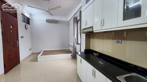 Cho thuê CCMN siêu sang phố Nguyễn Đình Hoàn Cầu Giấy, từ 3.2tr/th Lh:0913506880.