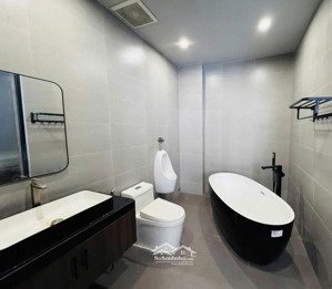 cho thuê mt thạch lam 7,5x42m , 2 lầu gần ngã 4 lũy bán bích, phường phú thạnh, quận tân phú