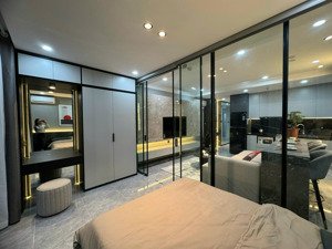 bán căn 3 phòng ngủ giá 9,3 tỷ, full nội thất đẹp ở ngay, discovery complex, 4