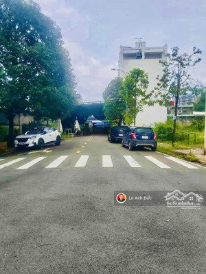 đất diện tích 455 m2 full thổ cư thích hợp xây biệt thự , chdv ,căn gốc 2 mặt thoáng