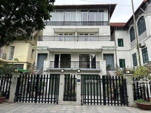 biệt thự linh đàm - khu vip nhà giàu- an ninh cực tốt- thoáng mát quanh năm- 253m2- mt 12.5m- 65 tỷ