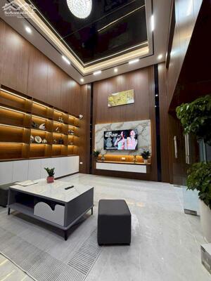 CĂN HỘ M5 – 91 NGUYỄN CHÍ THANH ĐỐNG ĐA LÔ GÓC – VIEW PHỐ