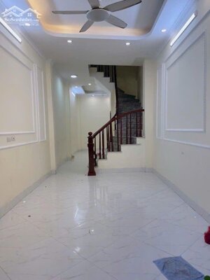  BÁN NHÀ PHỐ NGỌC THUỴ, LONG BIÊN