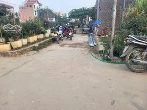 chỉ hơn 2 tỷ 40m quang minh mê linh