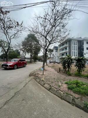 Bán đất mặt phố Trần Quốc Lặc, ph Quang Trung, TP HD, 499m2, mt 13.7m, gần hồ Hòa Bình