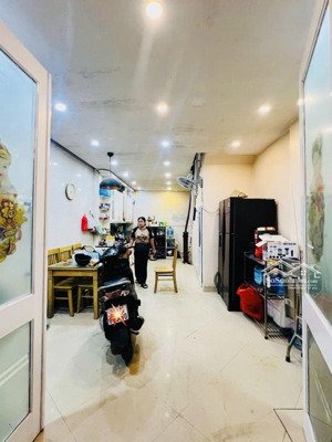 bán nhà thái hà đống đa 39m2 5 tầng ngõ thông dân xây 3 thoáng gần oto gần phố 5 ngủ ở ngay 8.35t