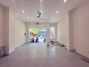 mặt phố trần đại nghĩa - 7 tầng thang máy - hai mặt thoáng- vỉa hè- kinh doanh đỉnh- 48m2 - mt 5.5m