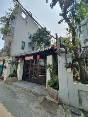 chính chủ bán nhà ngô gia tự long biên garra, kinh doanh, giá đầu tư, dt 202m2, 4t, mt 6,6m, 30tỷ